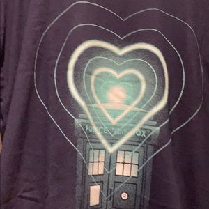 Dr. Who Tardis Tee Fury T-Shirt Men’s L